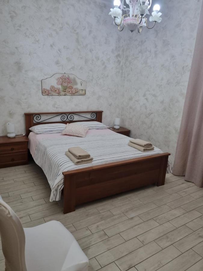 Casa Vacanza Sweet Home Giardini Naxos Luaran gambar