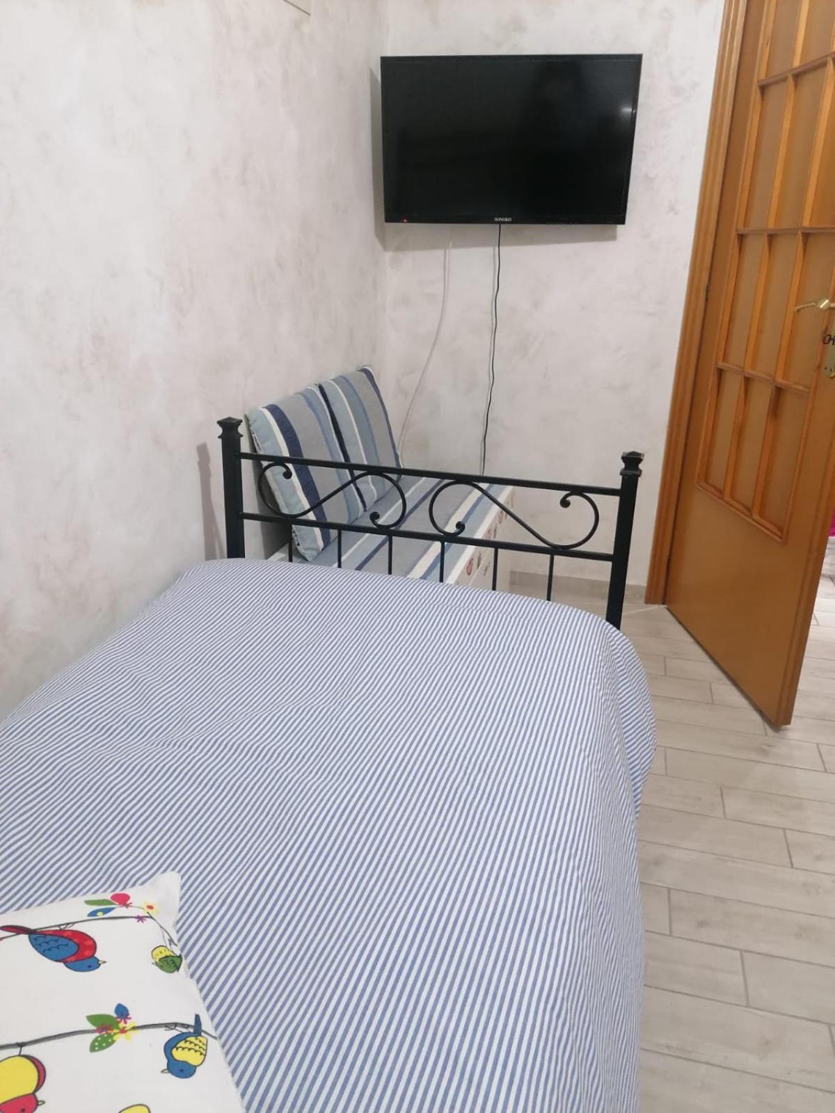 Casa Vacanza Sweet Home Giardini Naxos Bilik gambar