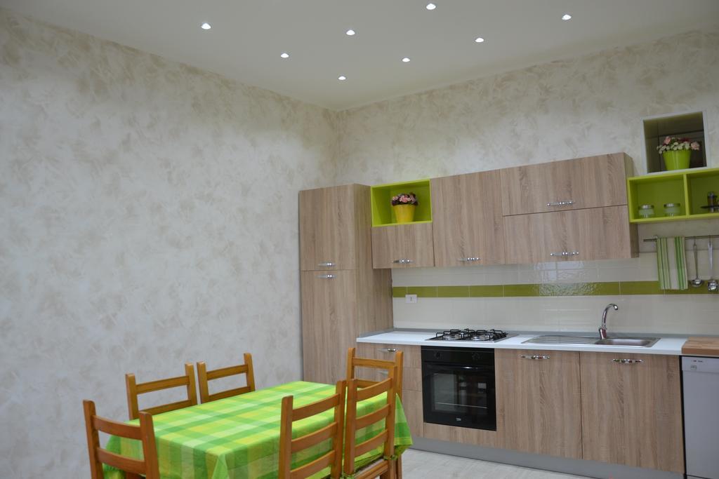 Casa Vacanza Sweet Home Giardini Naxos Luaran gambar
