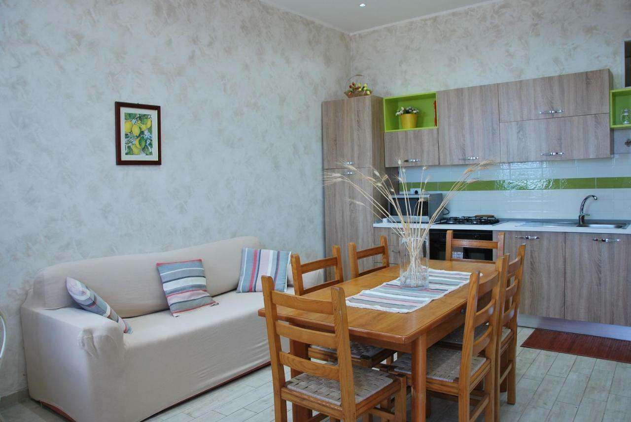 Casa Vacanza Sweet Home Giardini Naxos Luaran gambar